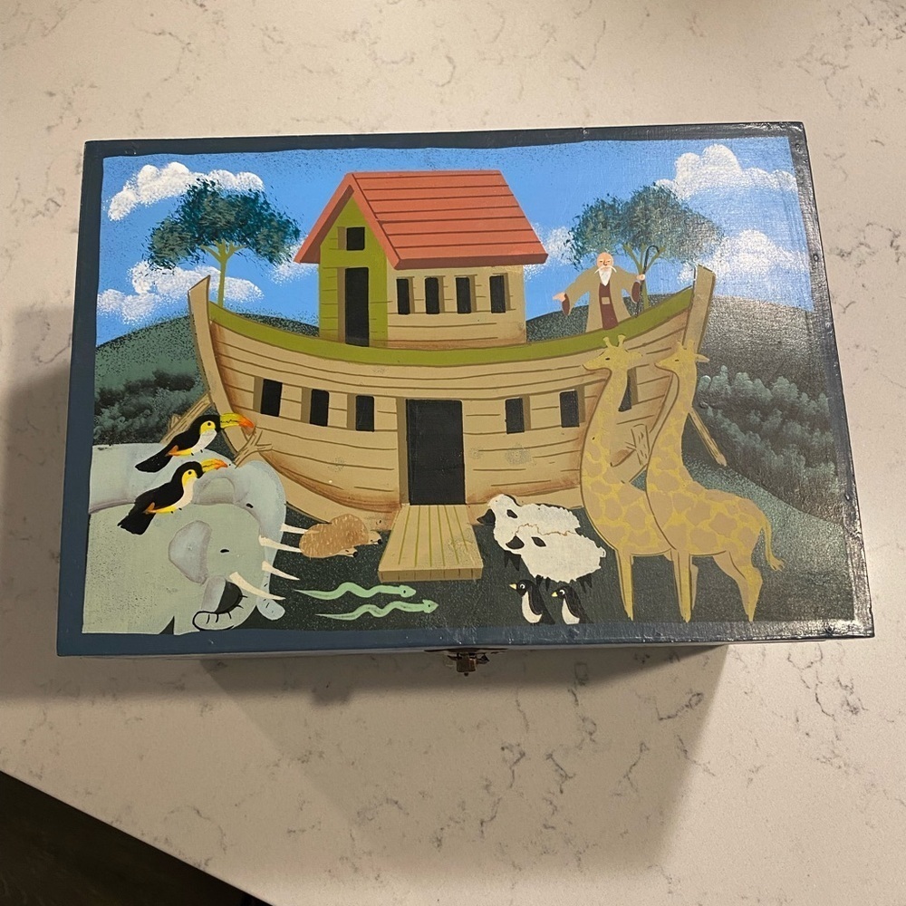 Colorful Noah's Ark Animal Box.